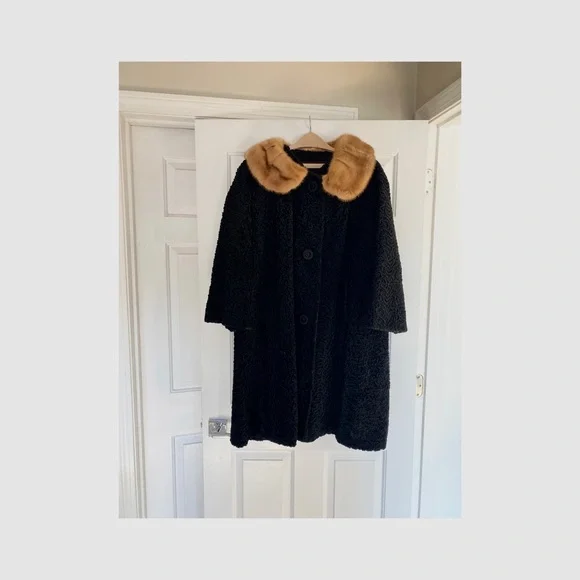 Vintage Astrakin Styled by Lepshire Paris Woman’s Persian Lamb w/Mink Co… - Picture 1 of 6